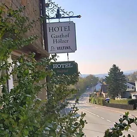 فندق Landgasthof Hoelzer 3*