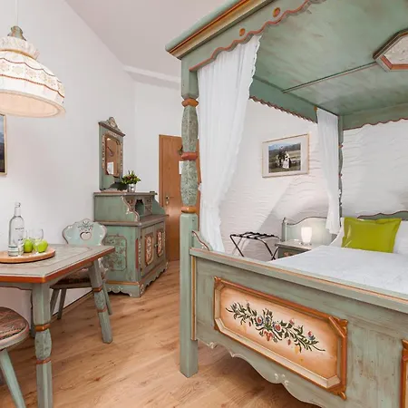 Landgasthof Hoelzer Hotel