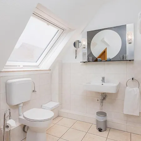 Hotel Landgasthof Hoelzer 3*