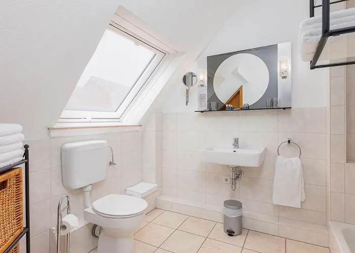 Hotel Landgasthof Hoelzer 3*